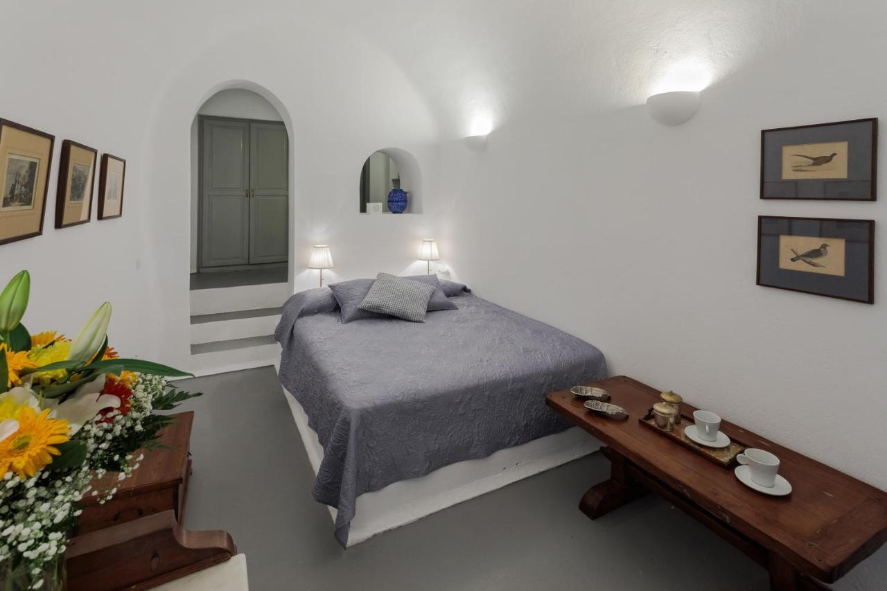 Azure Villa Santorini Imerovígli Kültér fotó