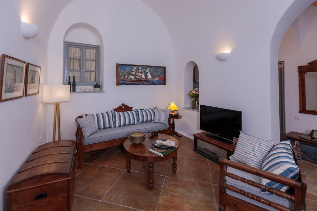 Azure Villa Santorini Imerovígli Kültér fotó